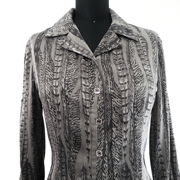 RARE Vintage Valentino Silk Feather Button Down Blouse - Picture 2 of 10